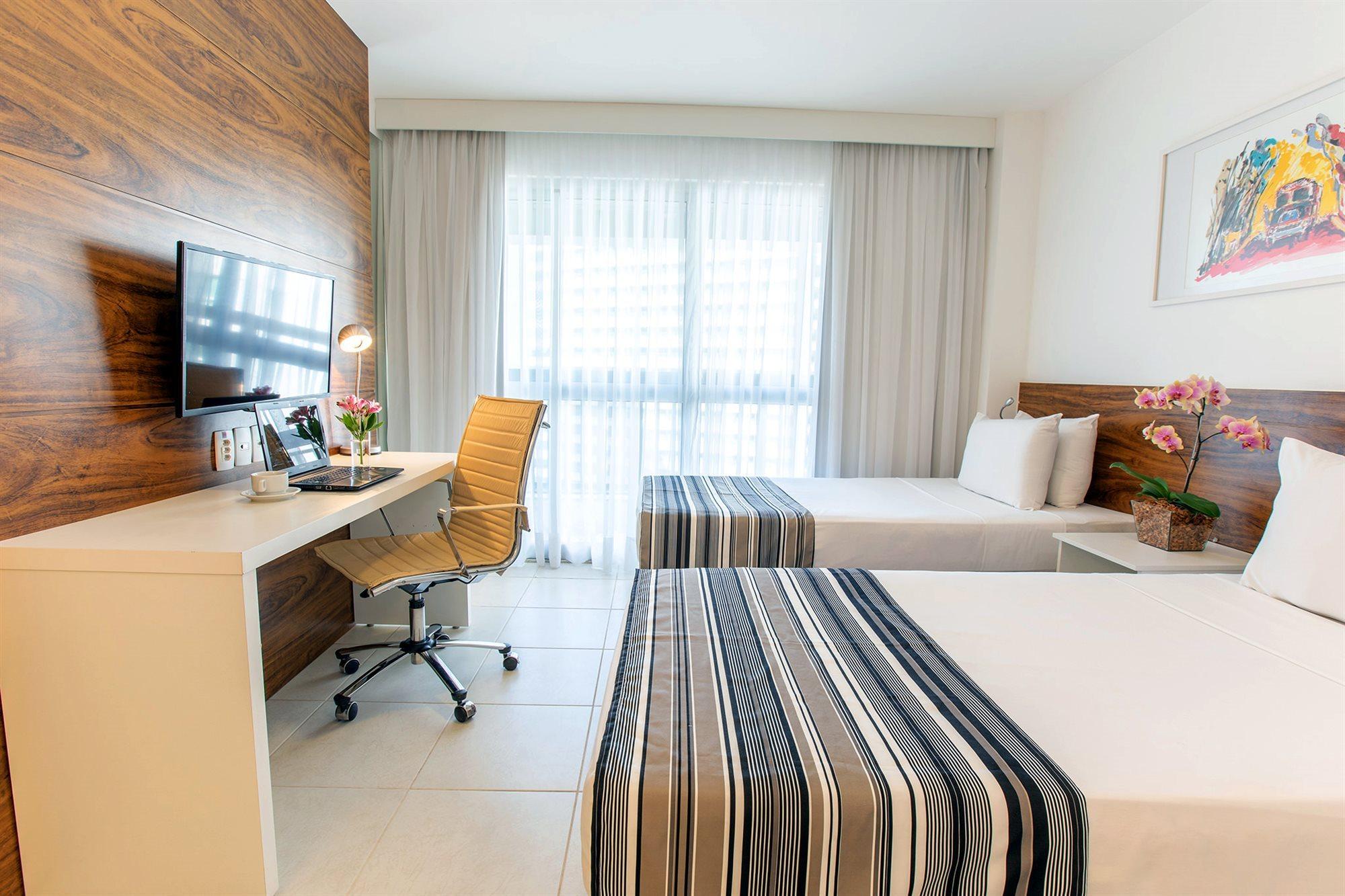 Hotel Fusion Hplus Express + Brasília